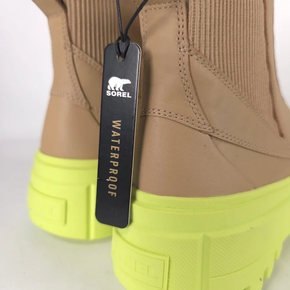 NWB SOREL CARIBOU‎ X Waterproof Platform Chelsea Boot LEATHER UPPER Size 8.5 & 9